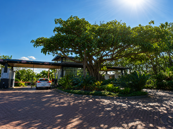 779 m² Land