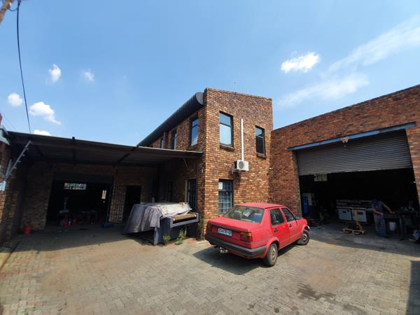 940 m² Industrial space