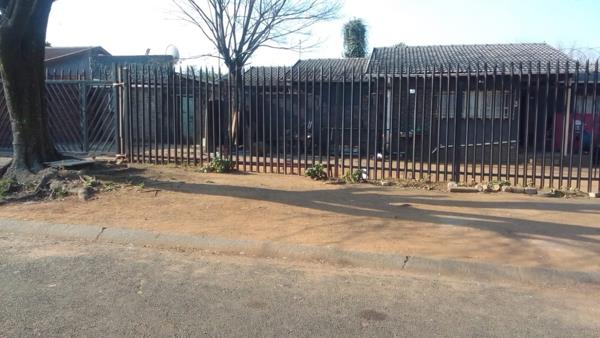 12 Bedroom House