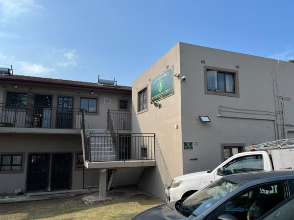 65 m² Commercial space