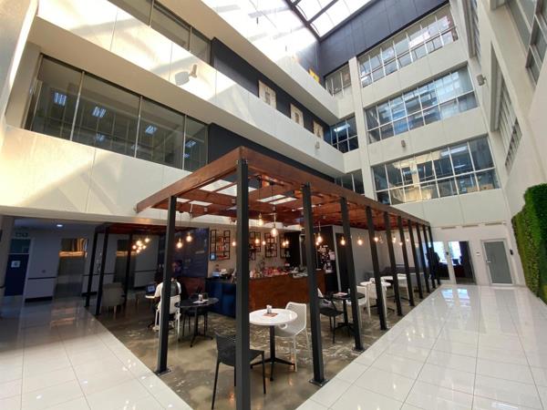 130 m² Office Space