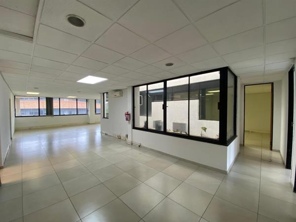 231 m² Office Space