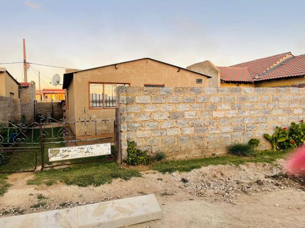 2 Bedroom House