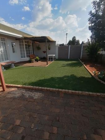 2 Bedroom House