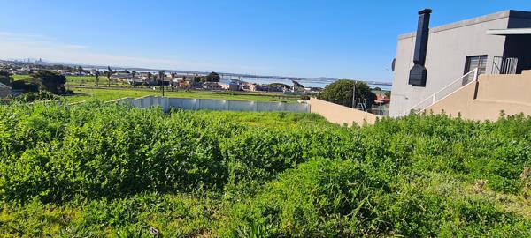 495 m² Land