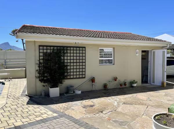1 Bedroom Garden Cottage