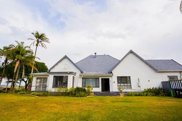 6 Bedroom House