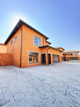 3 Bedroom Townhouse