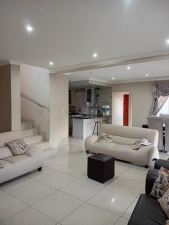 4 Bedroom Townhouse