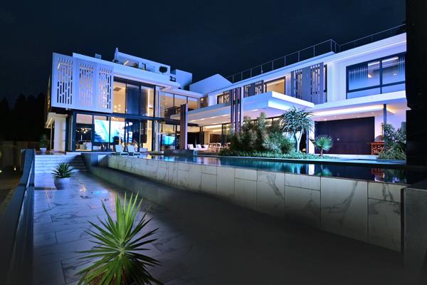 5 Bedroom House