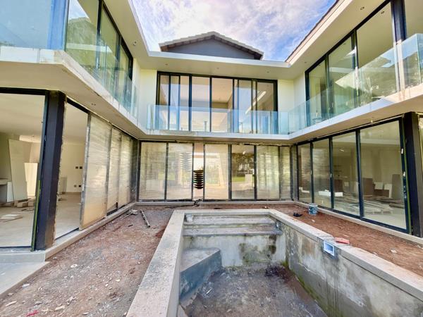 5 Bedroom House