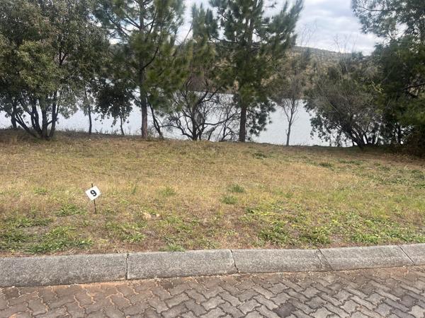 413 m² Land