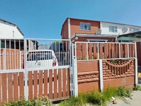 2 Bedroom House