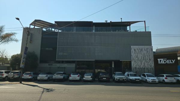 160 m² Commercial space