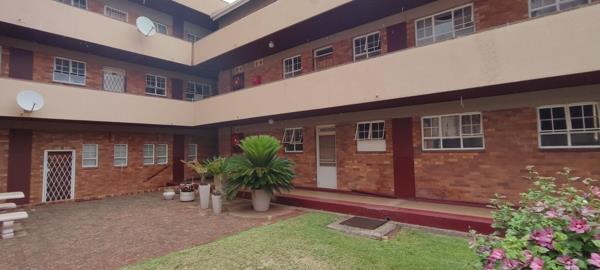 2 Bedroom Flat