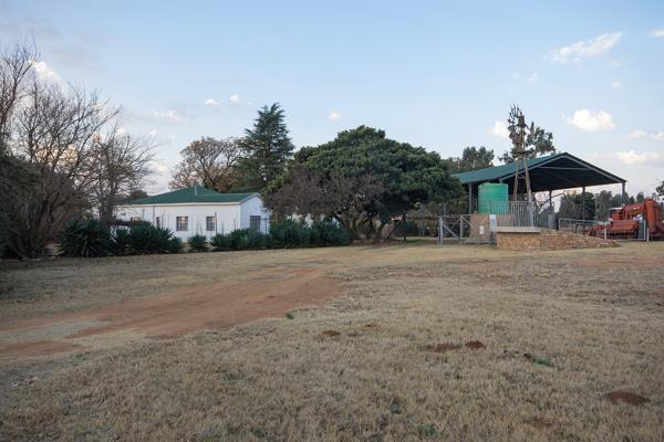 1.8 ha Smallholding