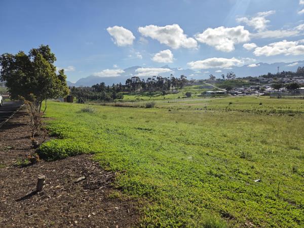 884 m² Land