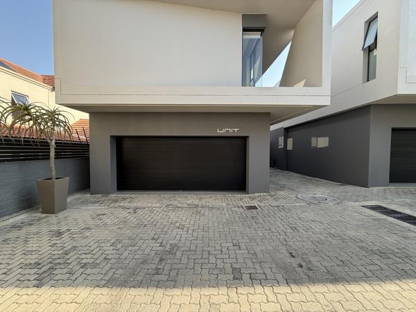 3 Bedroom Townhouse