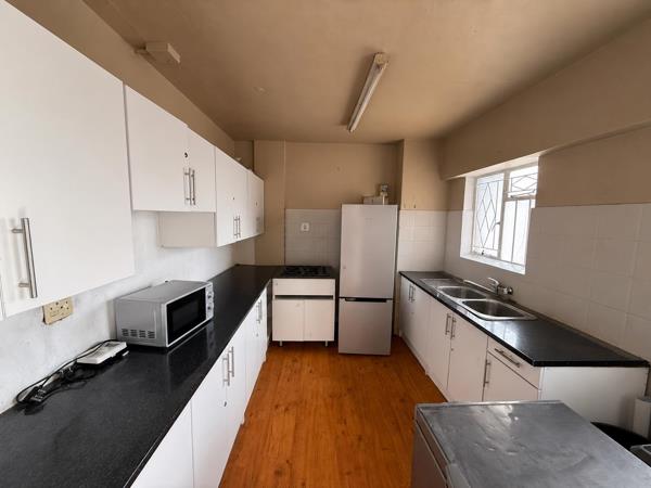 5 Bedroom Apartment