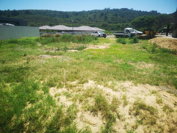 787 m² Land