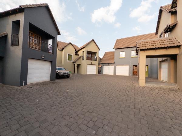 3 Bedroom Townhouse