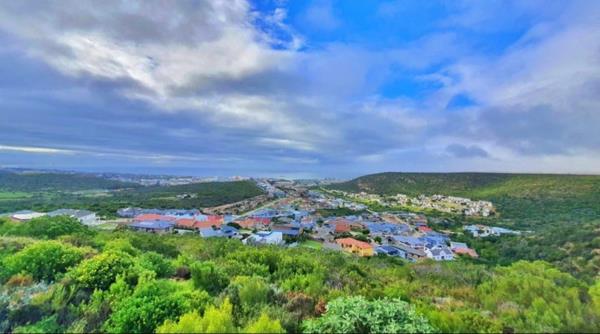 927 m² Land