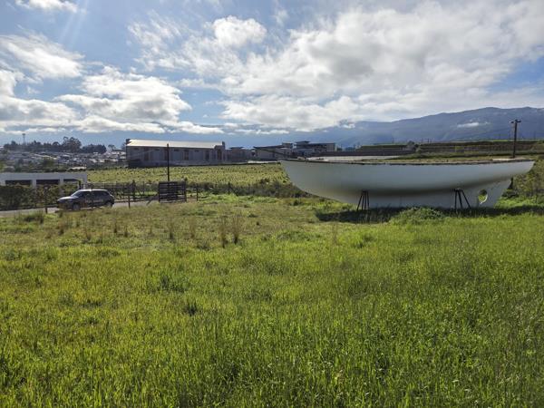 717 m² Land