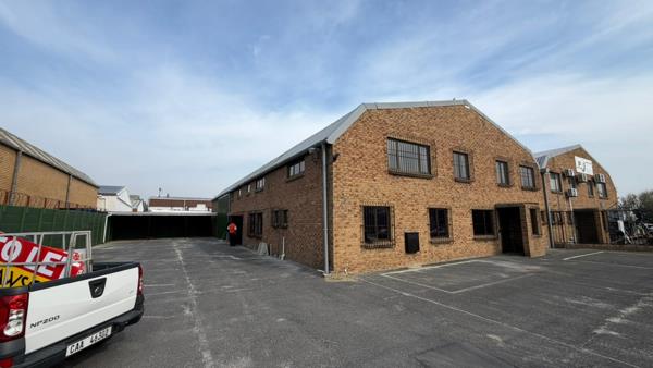 629 m² Industrial space