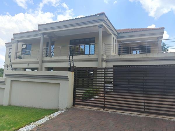 7 Bedroom House
