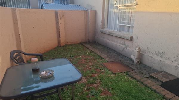 1 Bedroom House