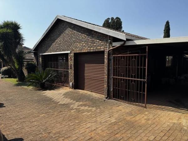 3 Bedroom Townhouse