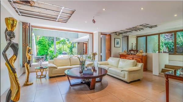 6 Bedroom House