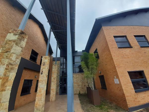 150 m² Commercial space