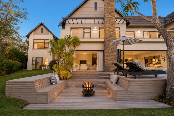 5 Bedroom Townhouse