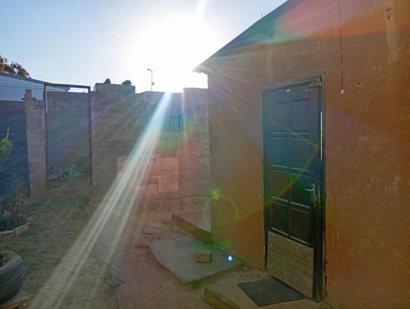 1 Bedroom House