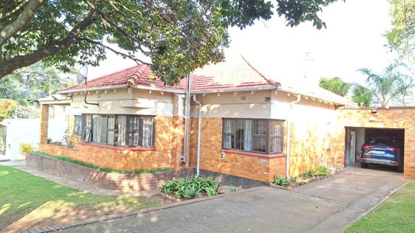 6 Bedroom House