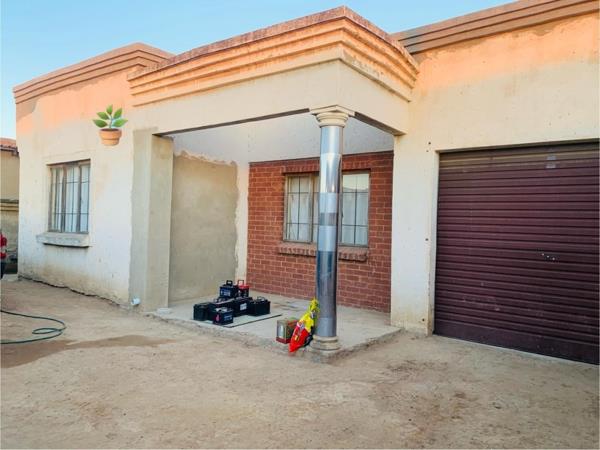 2 Bedroom House