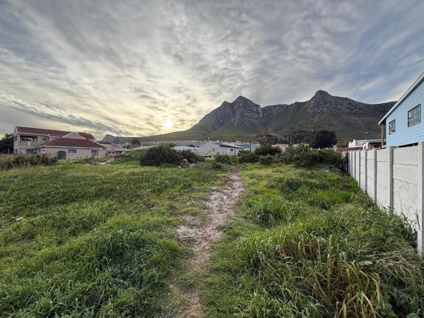 1 016 m² Land