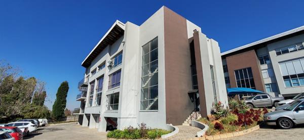 210 m² Office Space