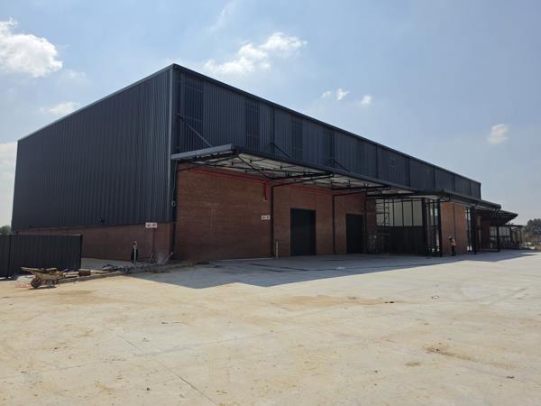 1 100 m² Industrial space