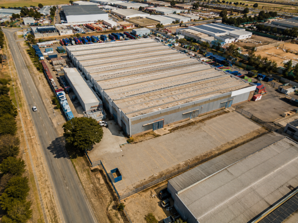 12 000 m² Industrial space