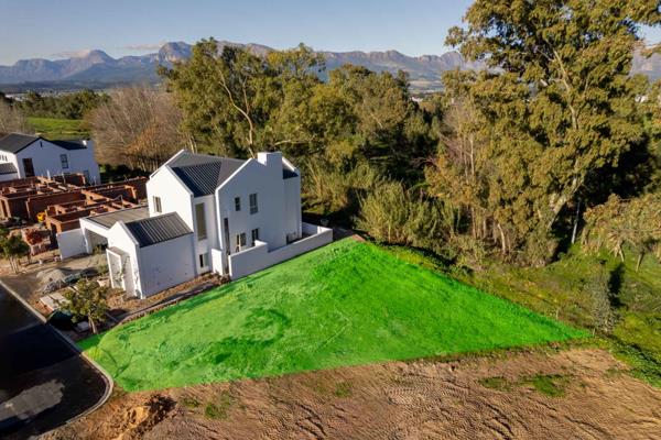367 m² Land