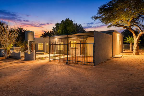 2 Bedroom House