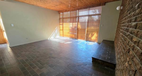 300 m² Commercial space