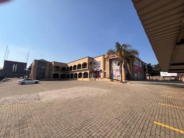 2 618 m² Industrial space