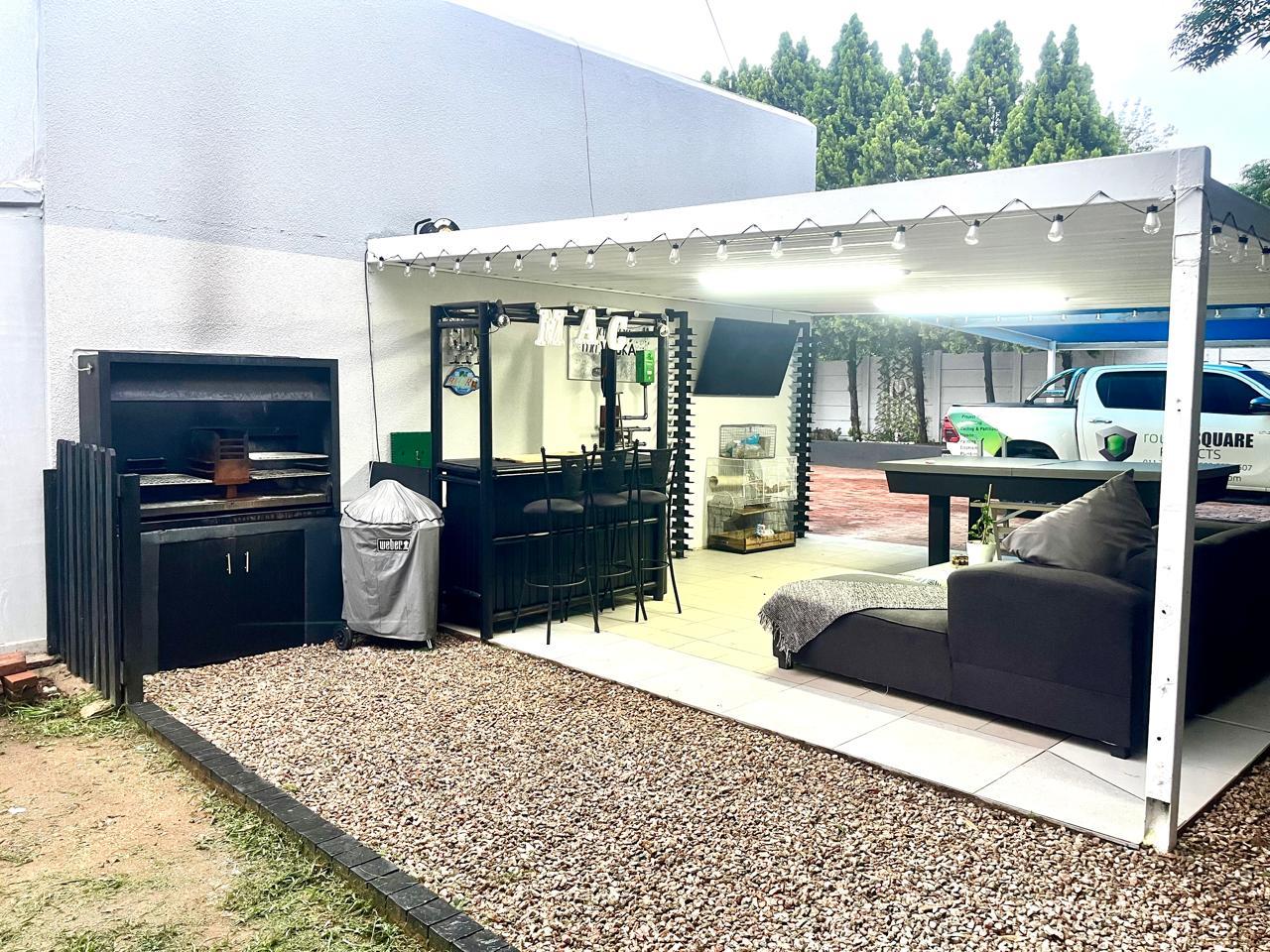 2.5 Bedroom House in Sundowner
