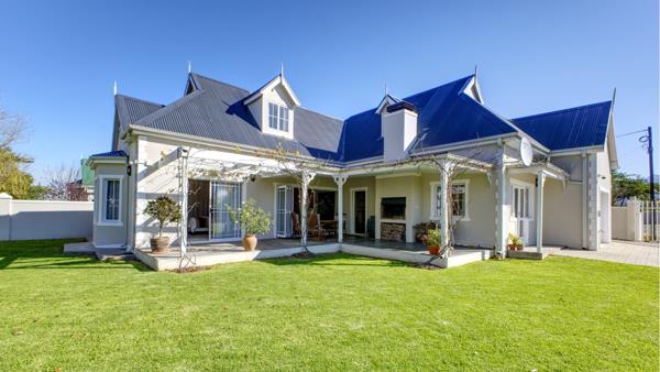 4 Bedroom House