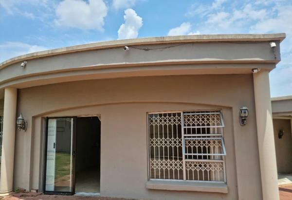 2 Bedroom Garden Cottage