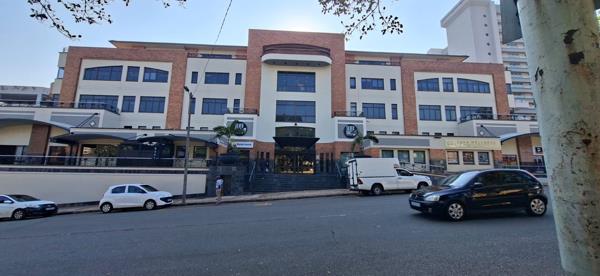 398.8 m² Commercial space