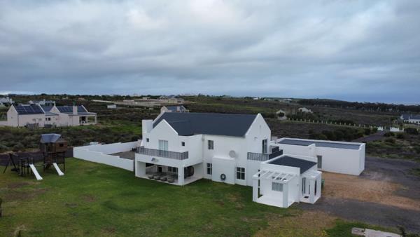 7 Bedroom House